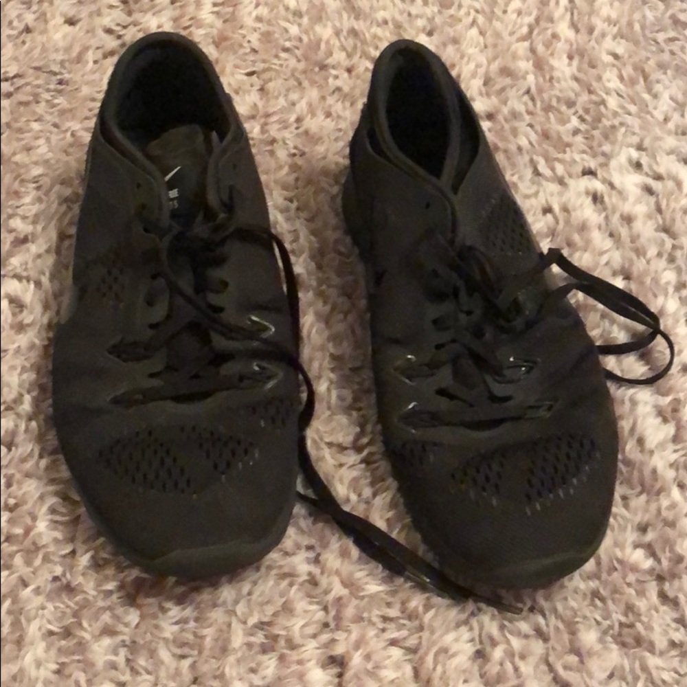 Black Nike Free TR Fit 5